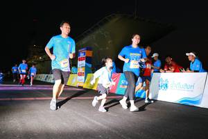 BIB: 343
                            <button type="button" onclick="openModal(3397443)" class="btn btn-primary btn-sm float-right btn-popup" data-toggle="modal" data-target=".modal-high-quality">
                        <i class="fas fa-shopping-cart"></i> Add to Cart
                    </button>
                                            <button type="button" onclick="isThisMe(3397443, true)" class="btn btn-success btn-sm float-right btn-popup btn-isme hidden" data-toggle="tooltip" data-placement="bottom" title="นี่คือรูปของคุณใช่ไหม คลิกที่นี่เพื่อเอาเข้าอัลบั้ม">
                        <i class="fas fa-plus"></i> Add to album
                    </button>
                    <button type="button" onclick="isThisMe(3397443, false)" class="btn btn-warning btn-sm float-right btn-popup btn-isnotme hidden">
                        <i class="fas fa-ban"></i> Remove from album
                    </button>